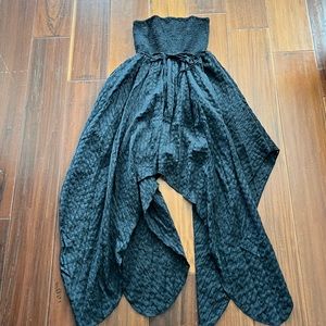Black hi/lo summer dress!